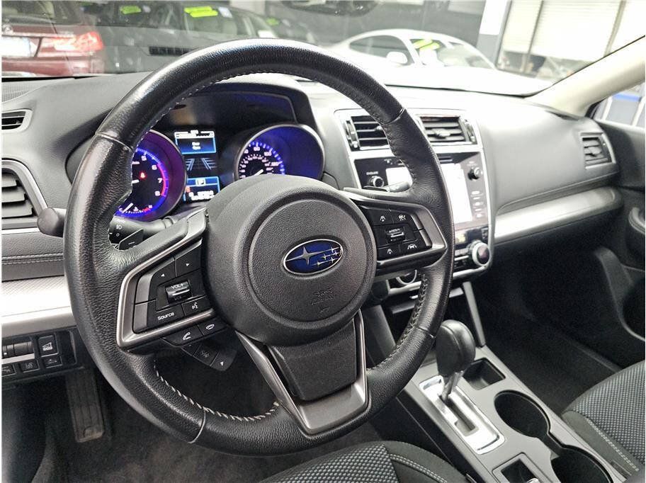 Used 2019 Subaru Outback 2.5i Premium AWD/4WD image 10