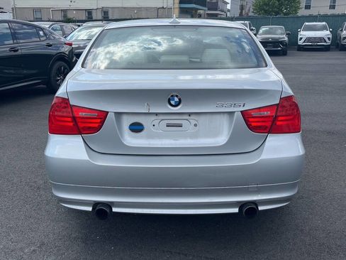Used 2011 BMW 335i xDrive Sedan AWD/4WD image 3