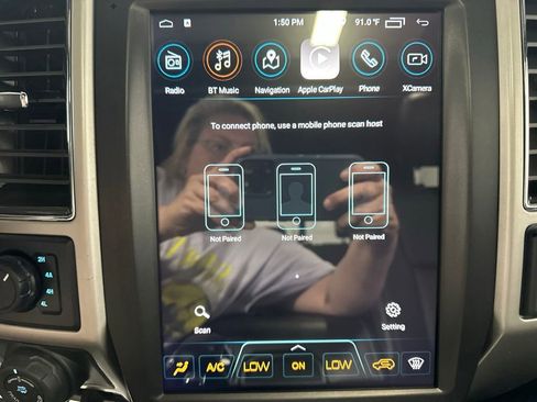 Used 2019 Ford F150 Lariat w/ Equipment Group 502A Luxury AWD/4WD image 27