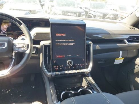 New 2026 GMC Yukon XL Elevation w/ Elevation Premium Package AWD/4WD image 14