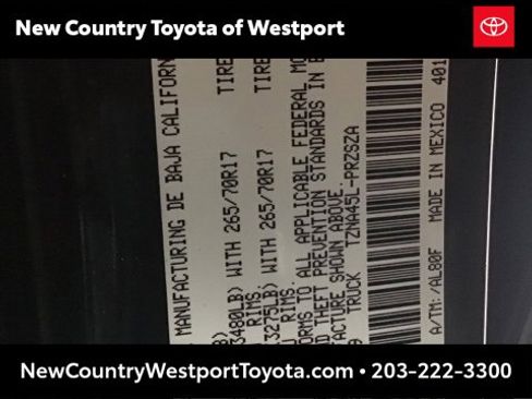 Certified 2024 Toyota Tacoma TRD Off-Road image 23