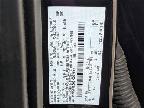 Used 2025 Ford F150 XLT w/ Equipment Group 301A Standard AWD/4WD image 23