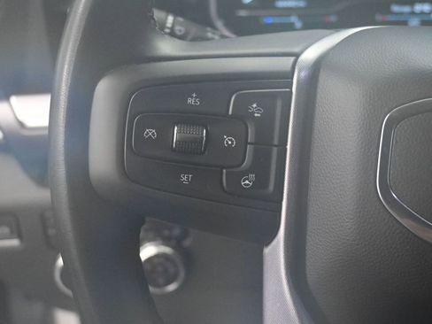 Used 2025 GMC Sierra 1500 SLT image 41