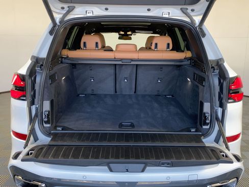 Certified 2024 BMW X5 sDrive40i w/ M Sport Package image 30