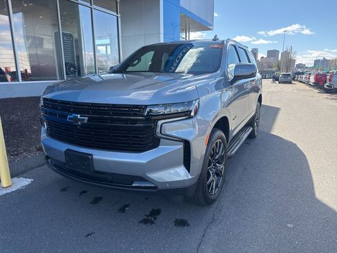 Used 2023 Chevrolet Tahoe RST w/ Luxury Package image 2