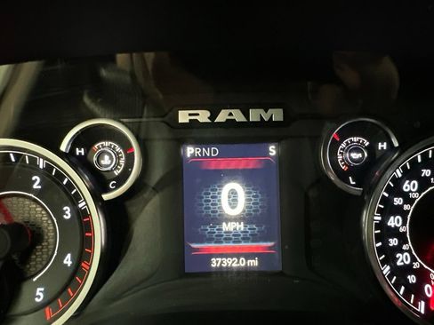 Used 2024 RAM 3500 Tradesman w/ Towing Technology Group AWD/4WD image 29
