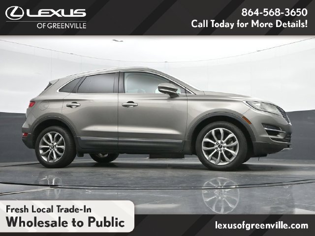 Used 2017 Lincoln MKC Select w/ Select Plus Package FWD image 15