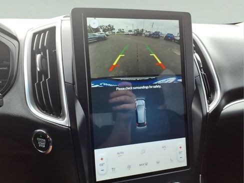 Certified 2024 Ford Edge Titanium AWD/4WD image 21