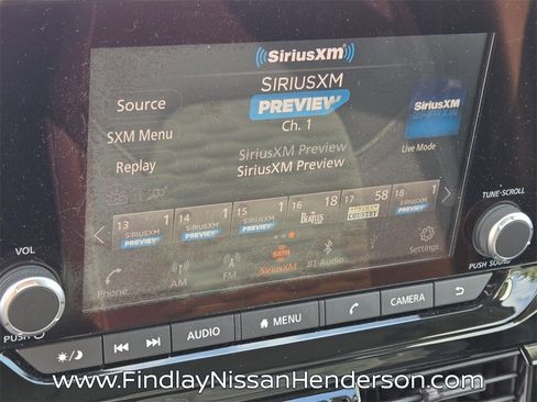 Used 2022 Nissan Pathfinder SV image 27