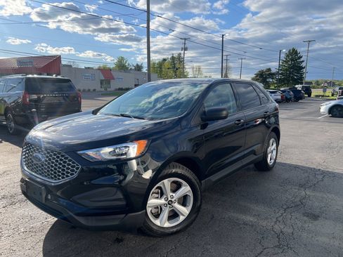 Used 2024 Ford Edge SE AWD/4WD image 13