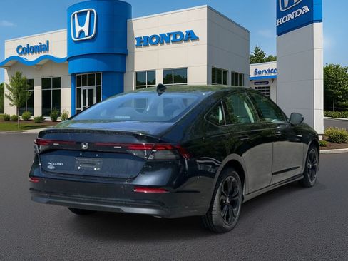 Used 2025 Honda Accord SE image 6