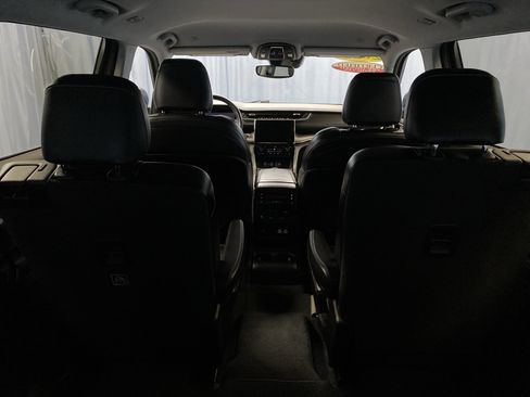 Certified 2021 Jeep Grand Cherokee L Limited image 38