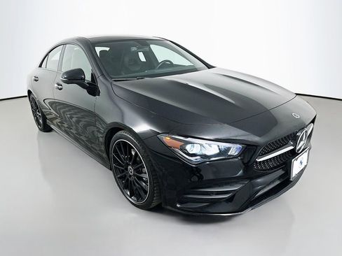 Used 2023 Mercedes-Benz CLA 250 image 3