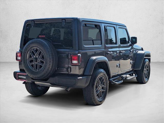 Used 2024 Jeep Wrangler Unlimited Sport AWD/4WD image 6