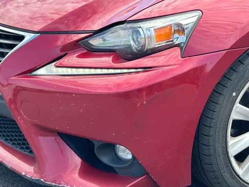 Used 2015 Lexus IS 250 RWD image 11