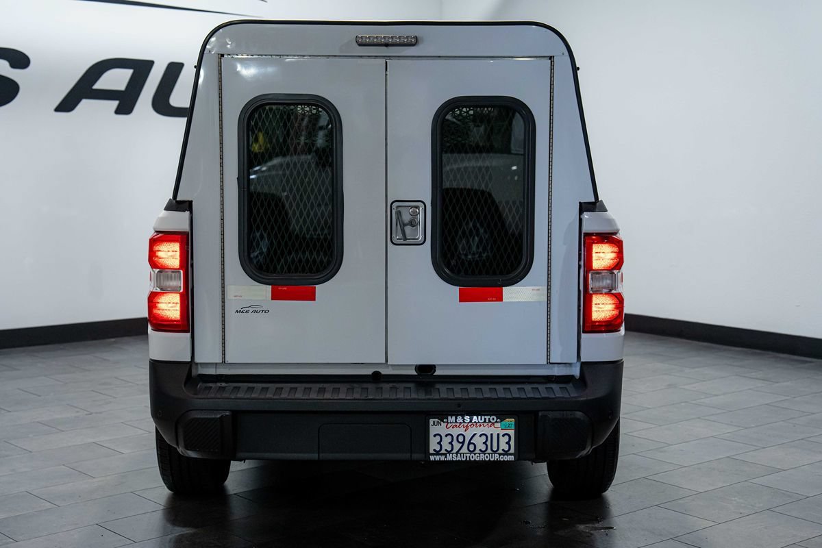 Used 2023 Ford Maverick XL FWD image 3