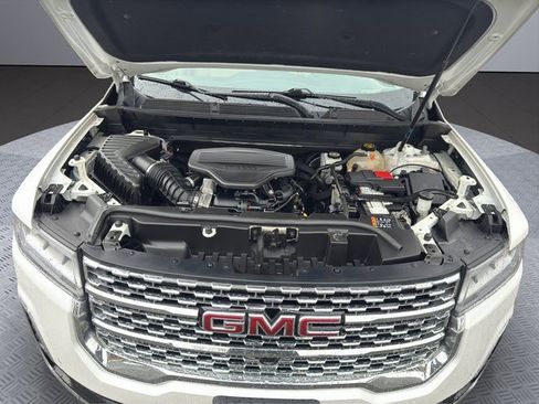 Used 2020 GMC Acadia Denali w/ Trailering Package image 27