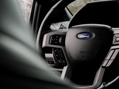 Used 2018 Ford F150 Raptor w/ Equipment Group 802A Luxury AWD/4WD image 50