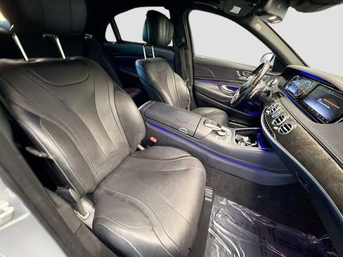 Used 2017 Mercedes-Benz S 550 Sedan image 15