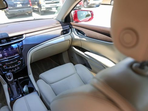 Used 2013 Cadillac XTS FWD image 24
