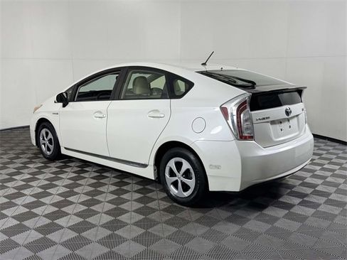 Used 2013 Toyota Prius Two image 8