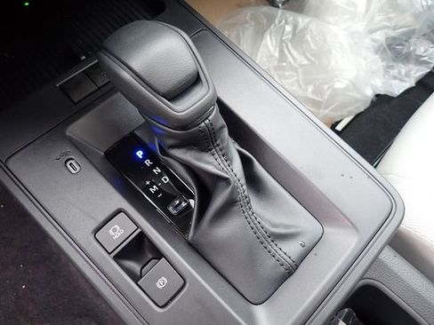 New 2026 Toyota Corolla Cross LE image 18