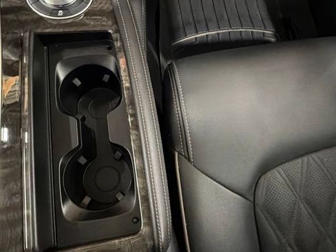 Used 2024 Nissan Armada Platinum w/ Captain's Chairs Package AWD/4WD image 45