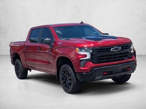 Used 2026 Chevrolet Silverado 1500 LT Trail Boss w/ Convenience Package II AWD/4WD image 3