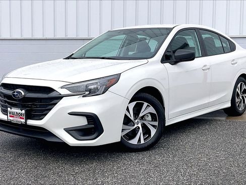 Used 2025 Subaru Legacy AWD/4WD image 2