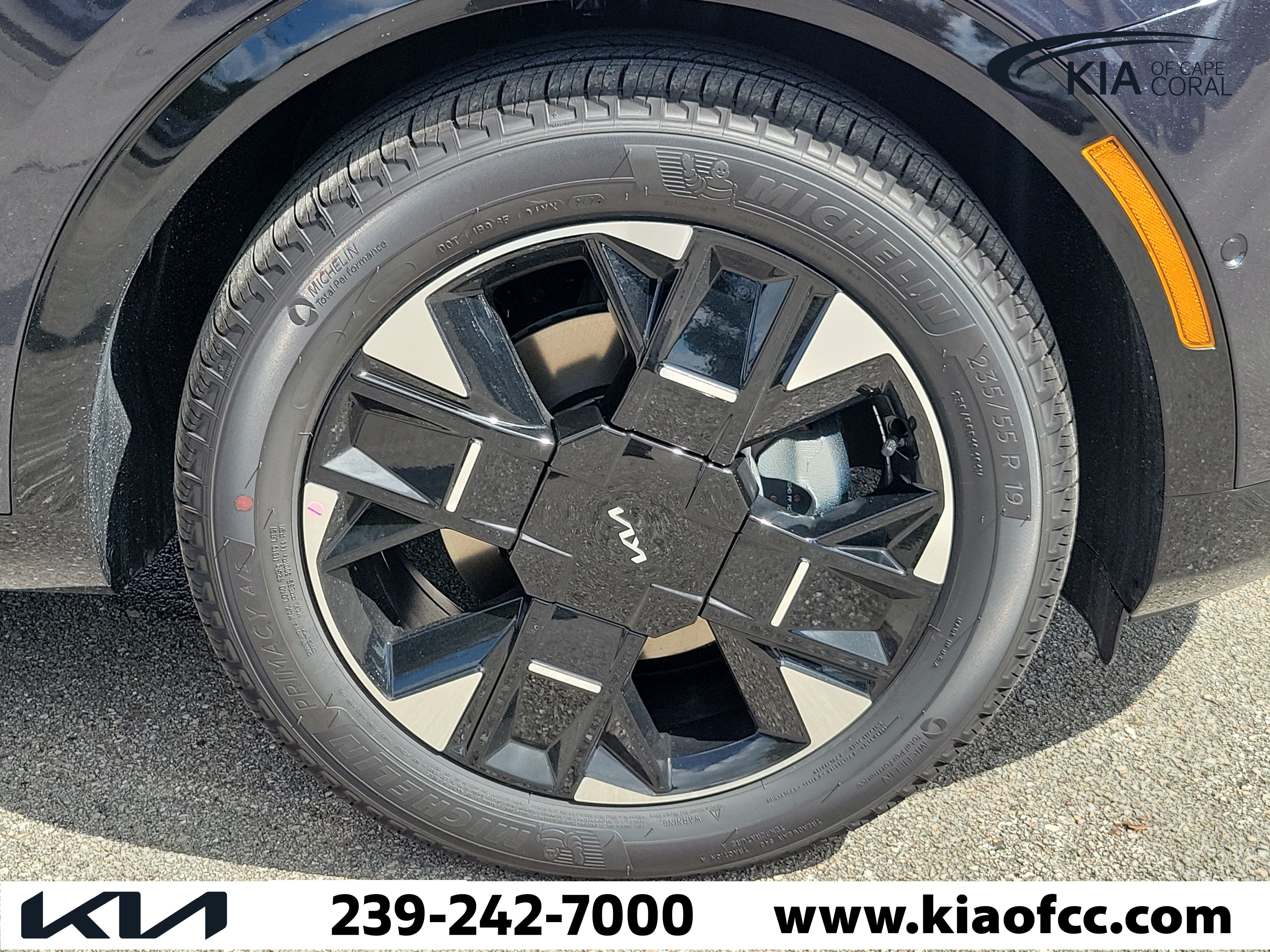 New 2027 Kia Sportage SX FWD image 7