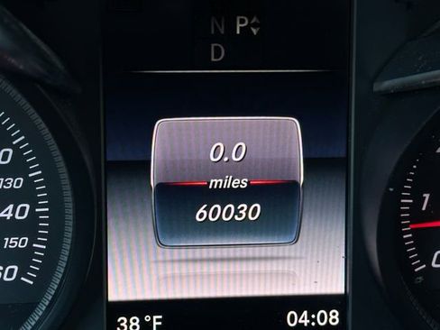 Used 2019 Mercedes-Benz GLC 300 image 16