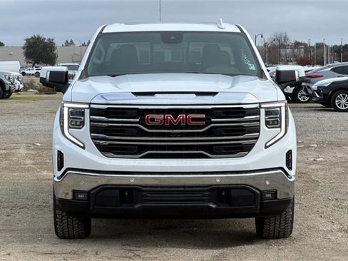 New 2026 GMC Sierra 1500 SLT w/ SLT Premium Plus Package image 9
