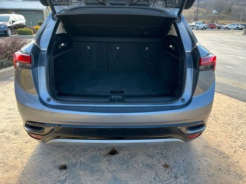 Used 2022 Buick Envision Essence w/ Sport Touring Package image 28