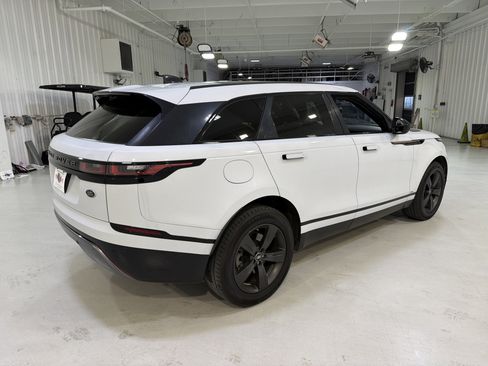 Used 2020 Land Rover Range Rover Velar R-Dynamic S image 5