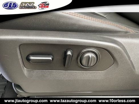 Used 2021 GMC Sierra 1500 AT4 AWD/4WD image 12