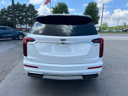 Used 2024 Cadillac XT6 Premium Luxury w/ LPO, Floor Liner Package AWD/4WD image 7