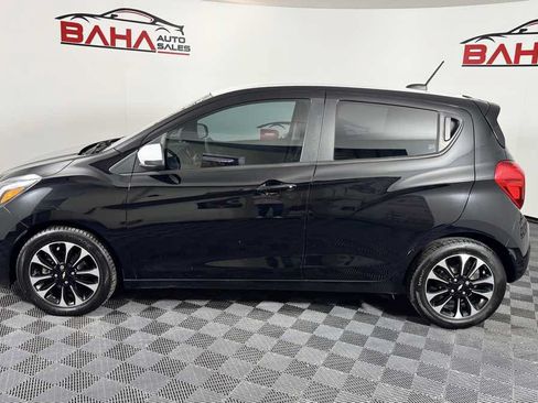 Used 2022 Chevrolet Spark LT w/ Spark Special Edition FWD image 4