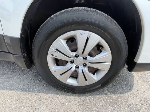 Used 2013 Subaru Outback 2.5i AWD/4WD image 22
