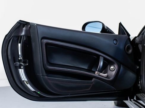 Used 2014 Ferrari California image 34