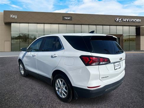 Used 2023 Chevrolet Equinox LT w/ LPO, Floor Liner Package image 7