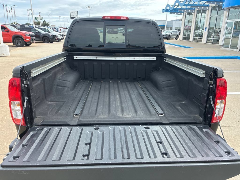 Used 2018 Nissan Frontier PRO-4X AWD/4WD image 23