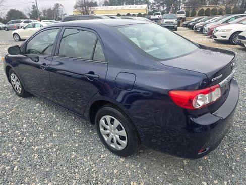 Used 2012 Toyota Corolla image 7