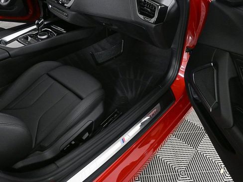 Used 2024 BMW Z4 sDrive30i image 18