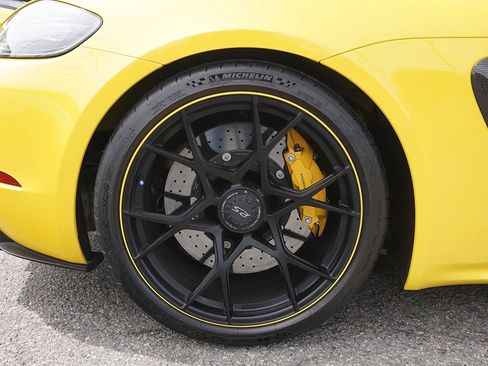 Used 2024 Porsche 718 Boxster Spyder RS w/ Weissach Package RWD image 24