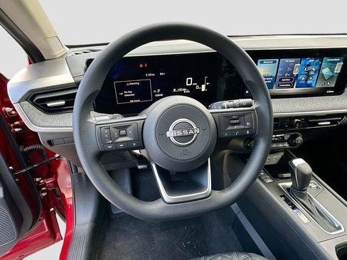 New 2026 Nissan Kicks SV image 11