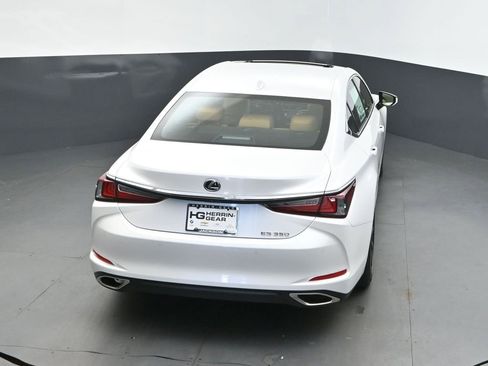 New 2025 Lexus ES 350 w/ Premium Package image 34