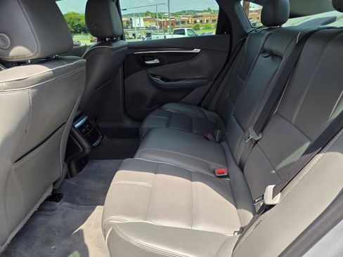 Used 2016 Chevrolet Impala LTZ FWD image 20
