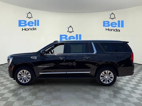 Used 2025 GMC Yukon XL Denali AWD/4WD image 2