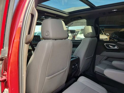 Used 2022 Chevrolet Tahoe Z71 w/ Luxury Package image 12