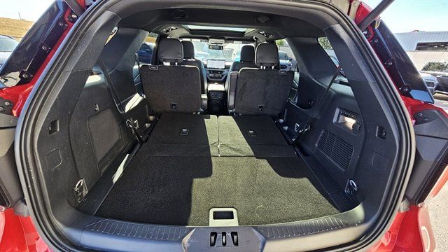 Used 2026 Ford Explorer ST AWD/4WD image 36